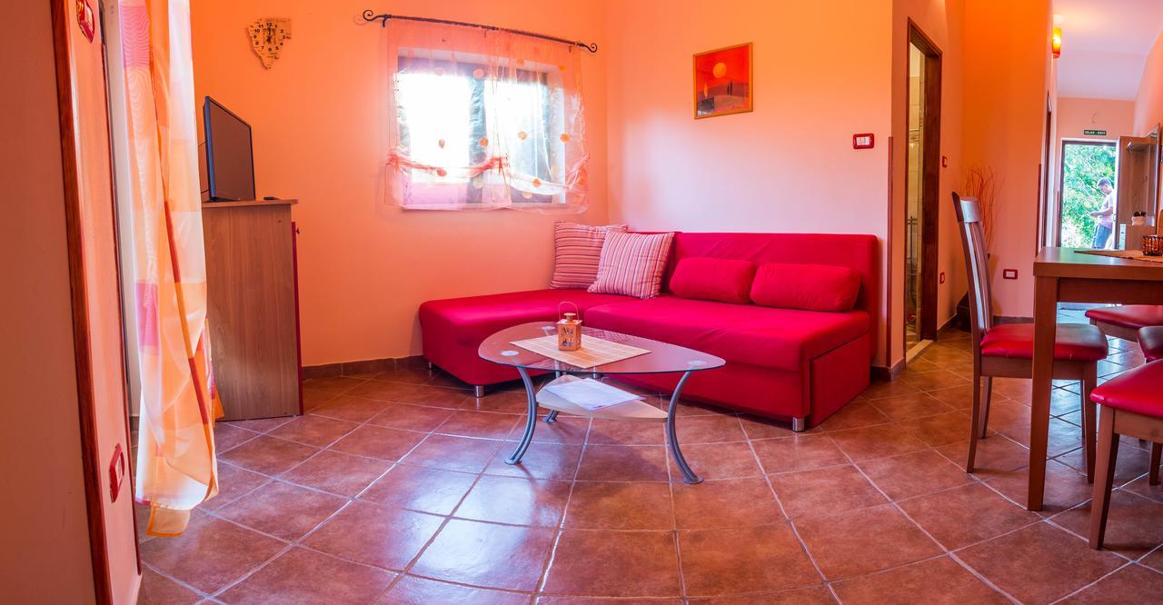 Apartments Angela 1711 Rakalj Экстерьер фото